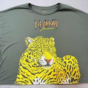 Def Leppard Animal Graphic T Shirt Green Short Sleeve Crew Neck Size Small